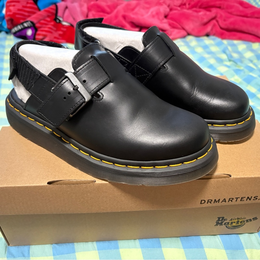 Dr. Martens Black Jorge II